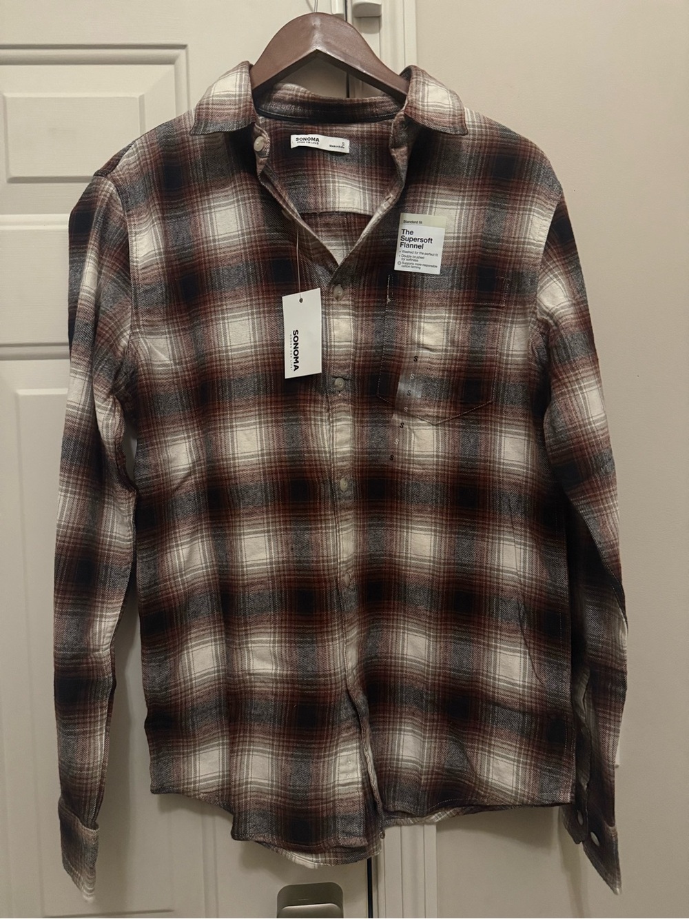 Men’s flannel shirt